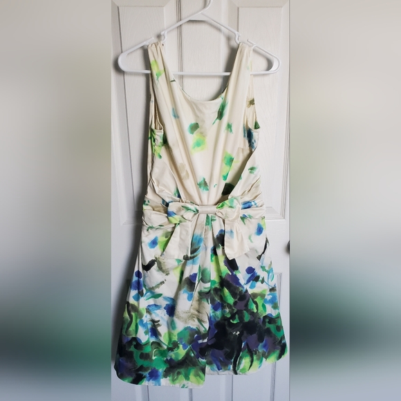 Kate Spade New York Jillian Clotted Cream Watercolor Bow-Front Dress Size 4 - Picture 2 of 9